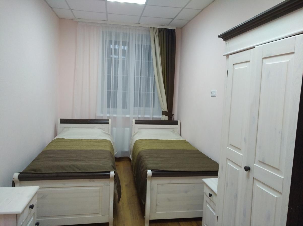 Baza Otdykha Chaika Hotel Zhodzina Buitenkant foto