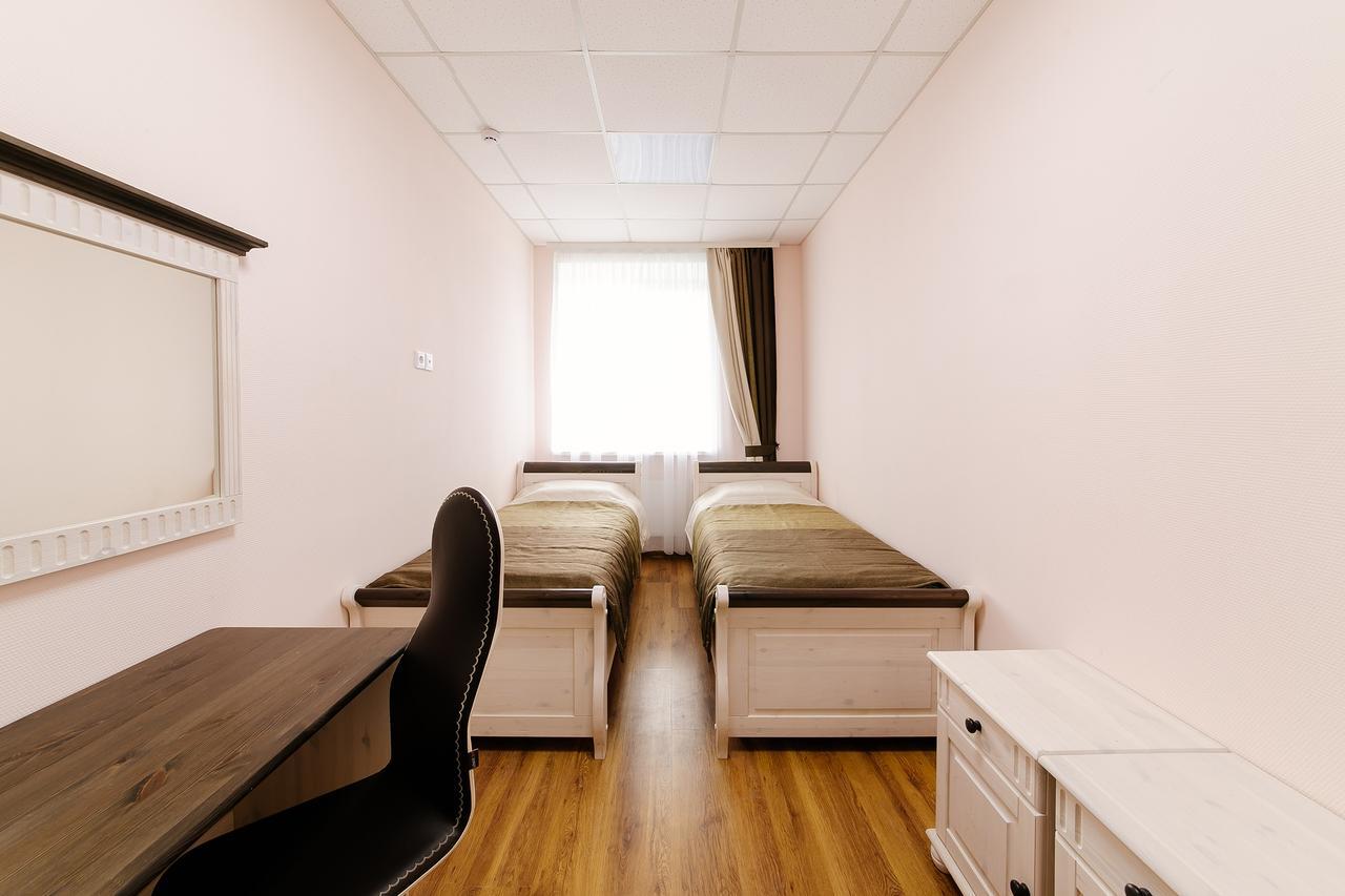 Baza Otdykha Chaika Hotel Zhodzina Buitenkant foto