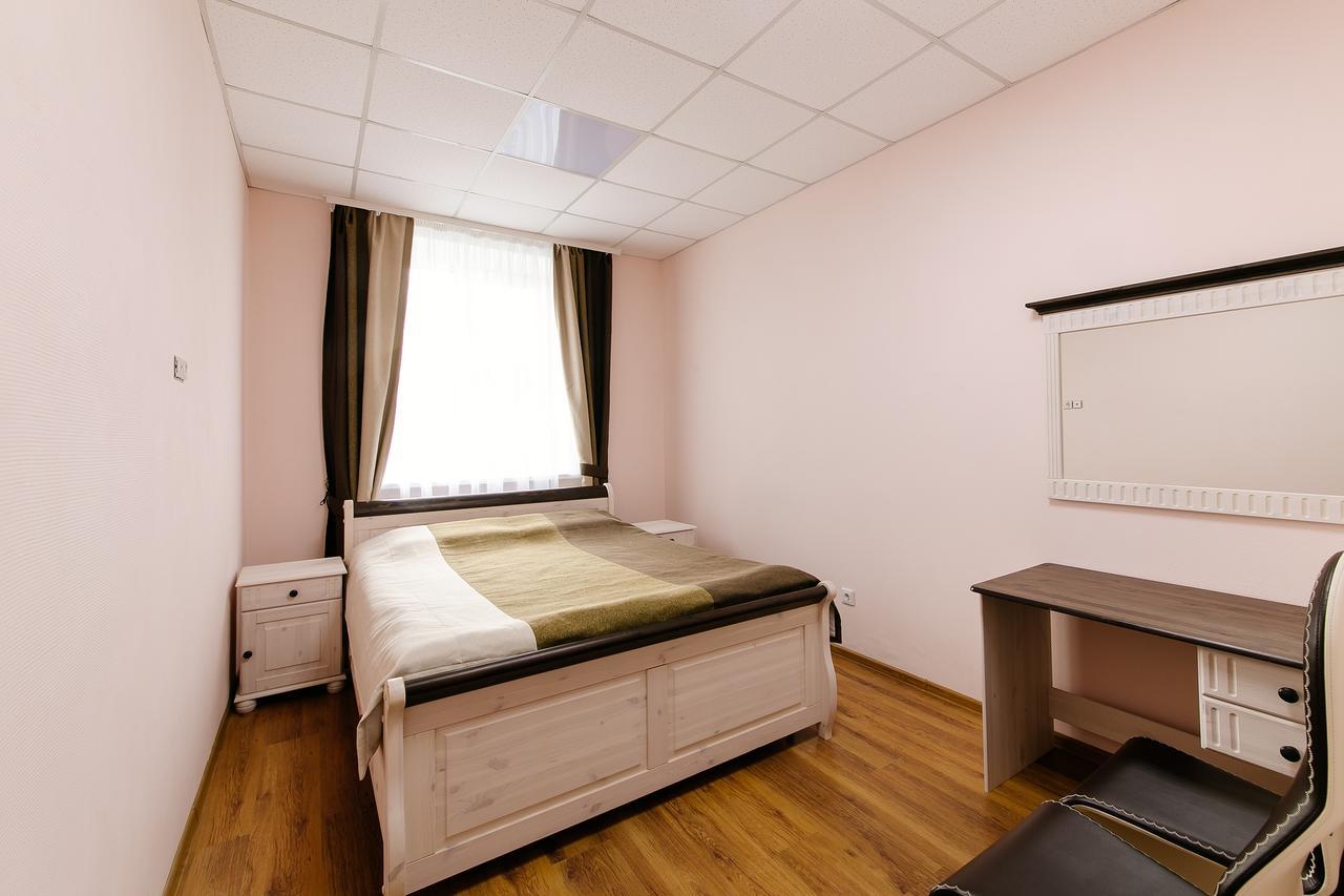 Baza Otdykha Chaika Hotel Zhodzina Buitenkant foto